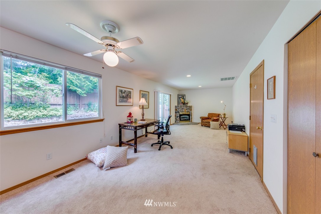 4652 Knute Anderson Road Northwest Silverdale, WA 98383 - Photo 11 of 24