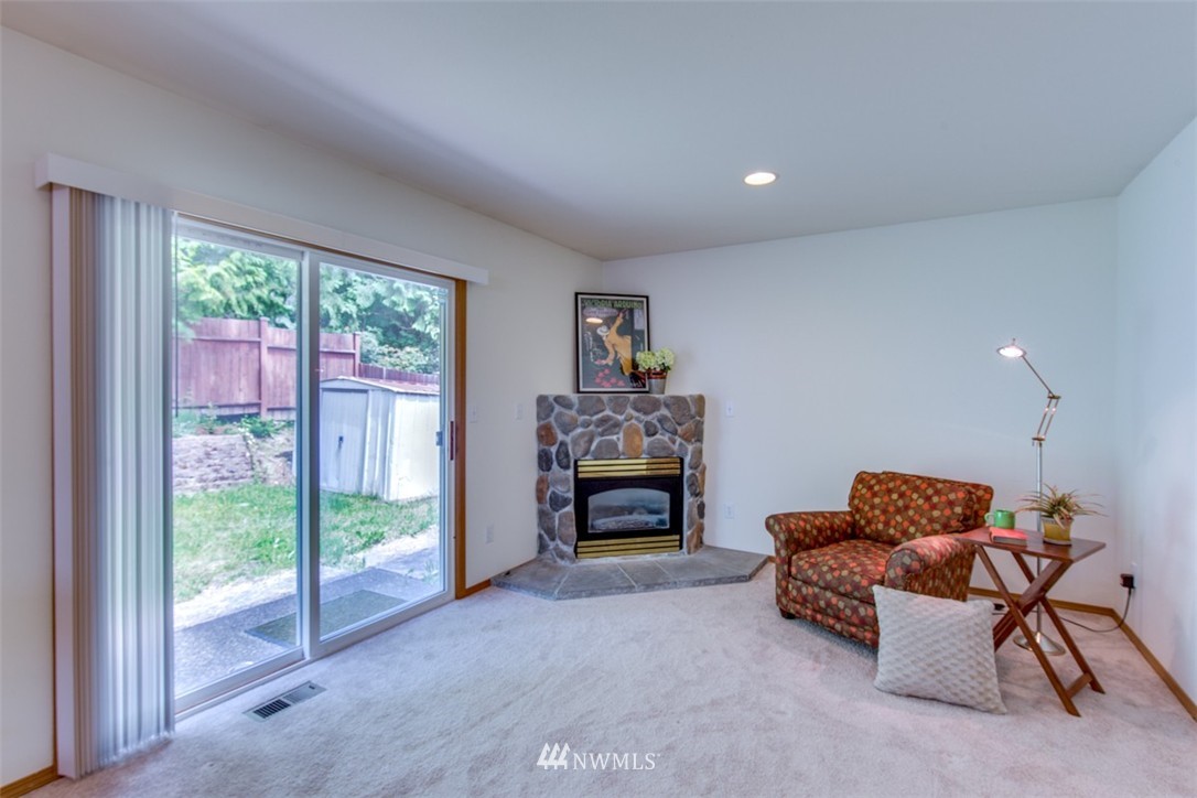 4652 Knute Anderson Road Northwest Silverdale, WA 98383 - Photo 12 of 24