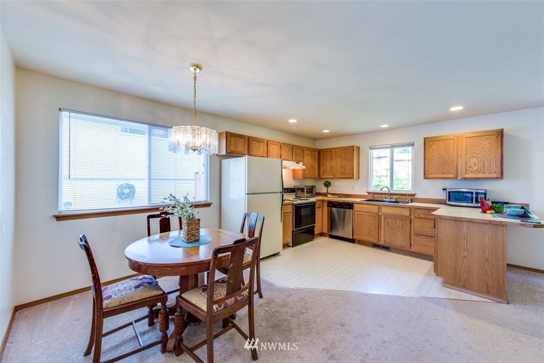 4652 Knute Anderson Road Northwest Silverdale, WA 98383 - Photo 7 of 24