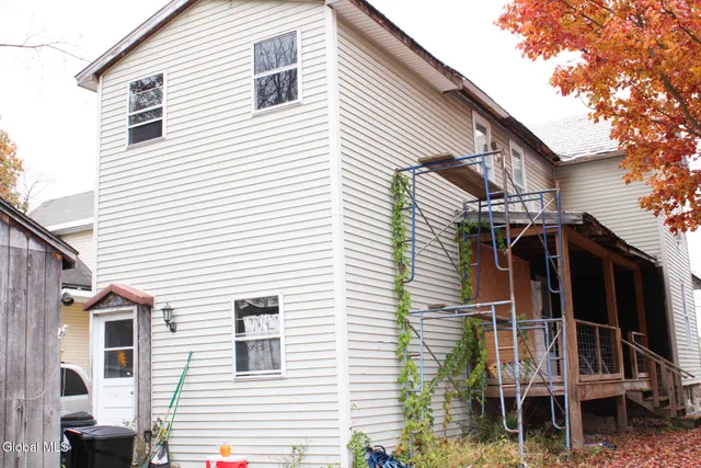 $214,900 | 112 Oak Street, Corinth, NY 12822