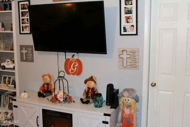 $214,900 | 112 Oak Street, Corinth, NY 12822