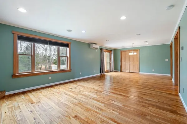 $645,000 | 218 County Farm Road, Dover, NH 03820