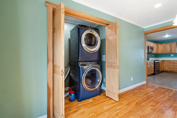 $645,000 | 218 County Farm Road, Dover, NH 03820