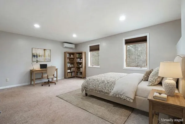 $645,000 | 218 County Farm Road, Dover, NH 03820