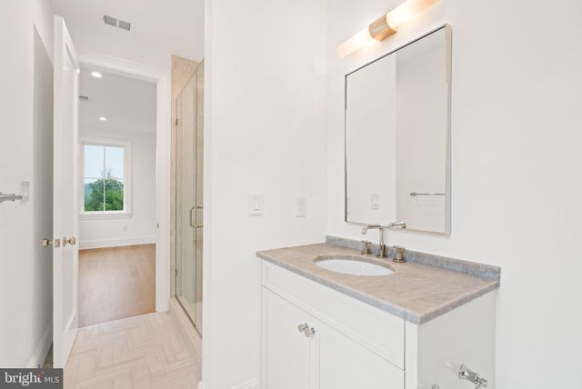 $5,395,000 | 2916 Chesapeake Street Northwest, Washington, DC 20008