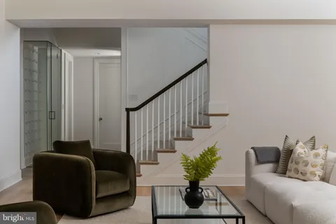 $5,395,000 | 2916 Chesapeake Street Northwest, Washington, DC 20008