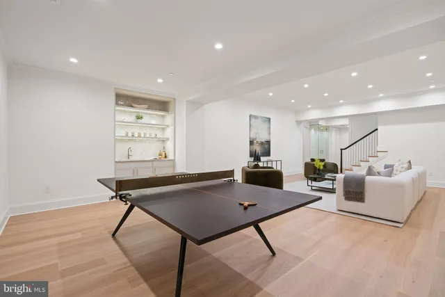 $5,395,000 | 2916 Chesapeake Street Northwest, Washington, DC 20008