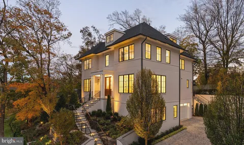 $5,395,000 | 2916 Chesapeake Street Northwest, Washington, DC 20008