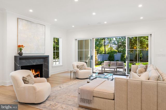 $5,395,000 | 2916 Chesapeake Street Northwest, Washington, DC 20008