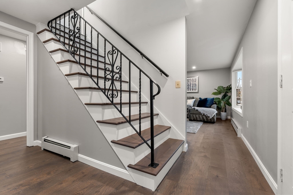 28 Dow Road Boston, MA 02132 - Photo 14 of 38