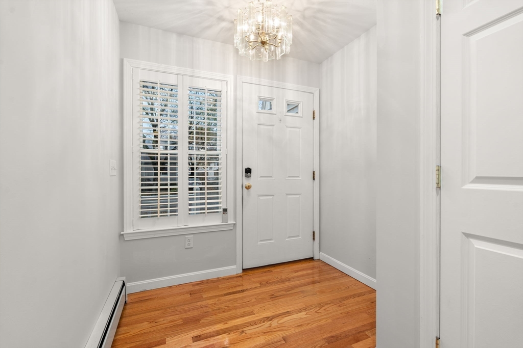 28 Dow Road Boston, MA 02132 - Photo 20 of 38