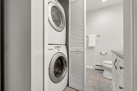 $1,100,000 | 28 Dow Road, Boston, MA 02132