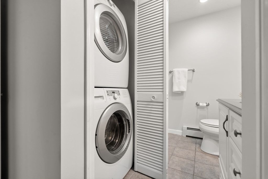 28 Dow Road Boston, MA 02132 - Photo 27 of 38