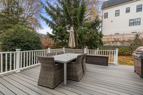 $1,100,000 | 28 Dow Road, Boston, MA 02132