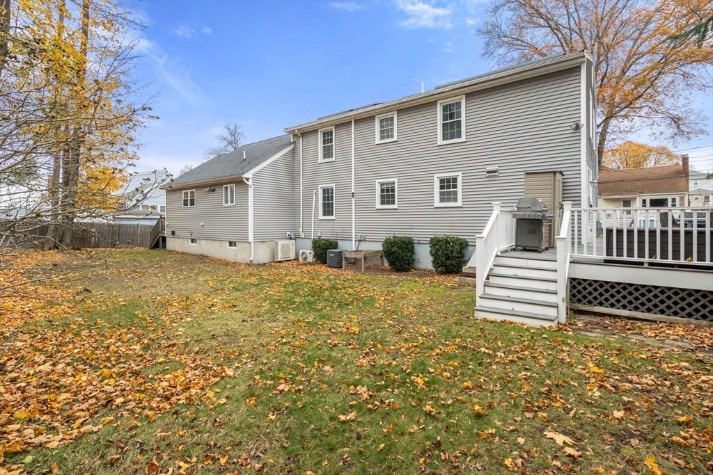 28 Dow Road Boston, MA 02132 - Photo 32 of 38