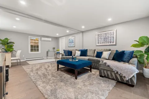 $1,100,000 | 28 Dow Road, Boston, MA 02132