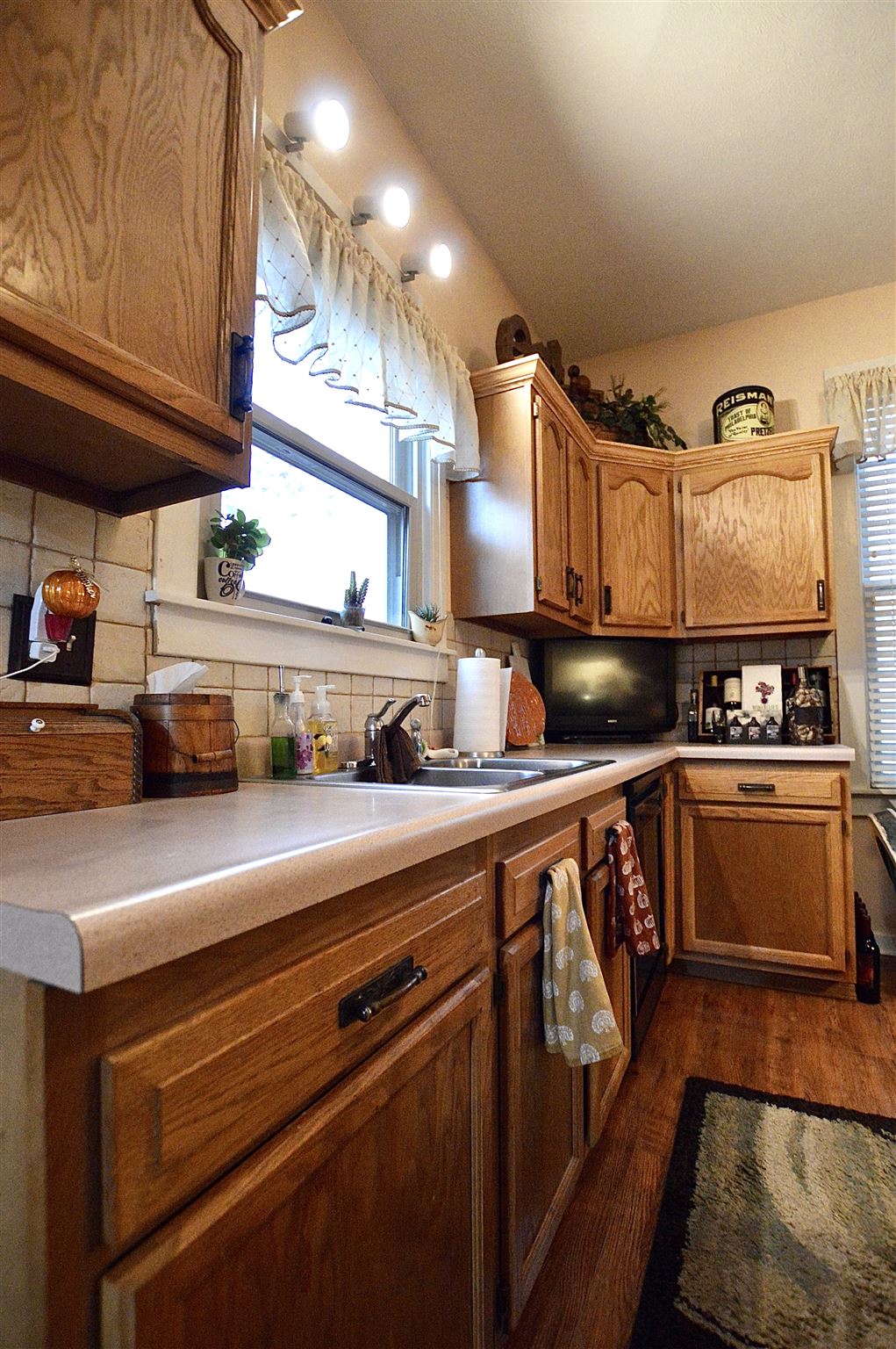 1230 North 3rd Street Springfield, IL 62702 - Photo 8 of 24