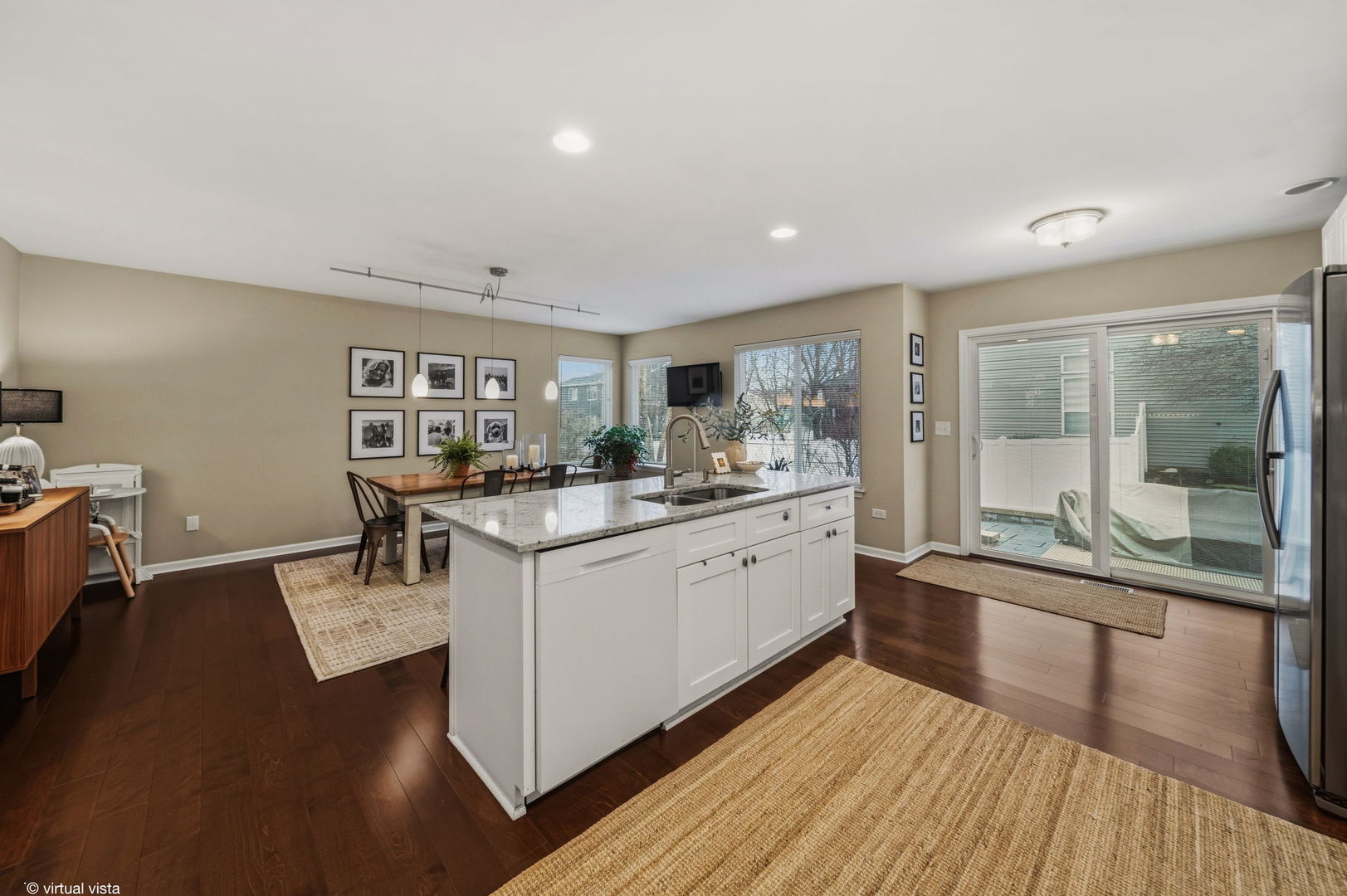 230 Willow Bend Bolingbrook, IL 60490 - Photo 11 of 36