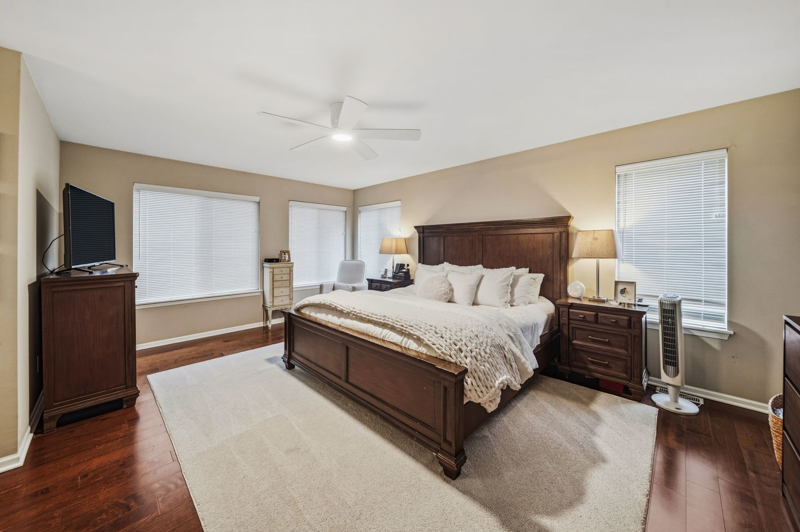 230 Willow Bend Bolingbrook, IL 60490 - Photo 14 of 36