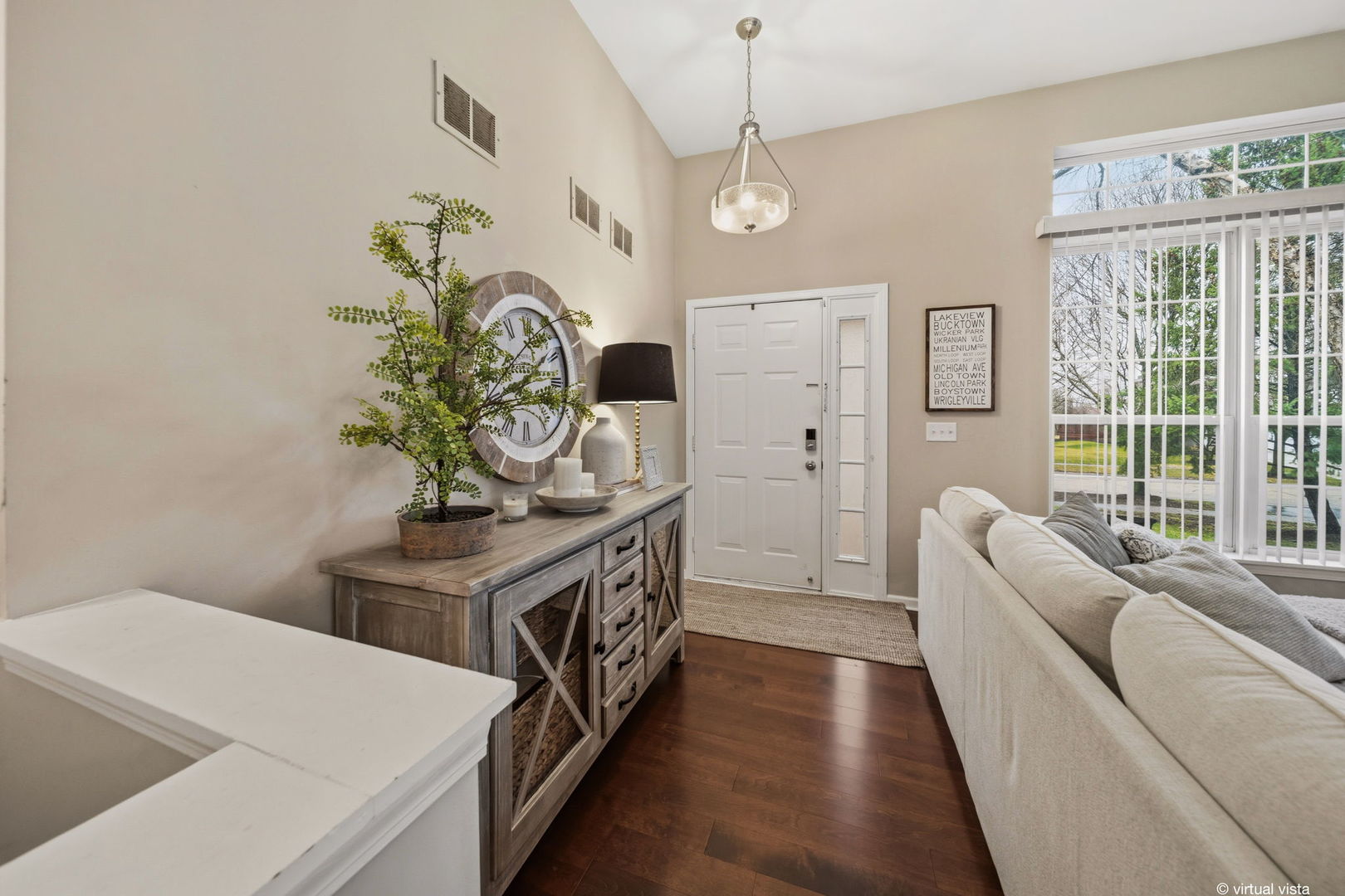 230 Willow Bend Bolingbrook, IL 60490 - Photo 3 of 36