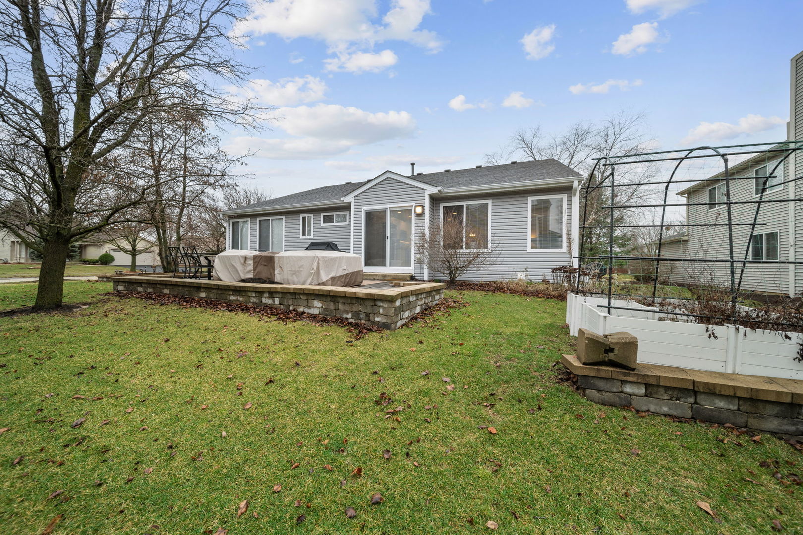 230 Willow Bend Bolingbrook, IL 60490 - Photo 31 of 36