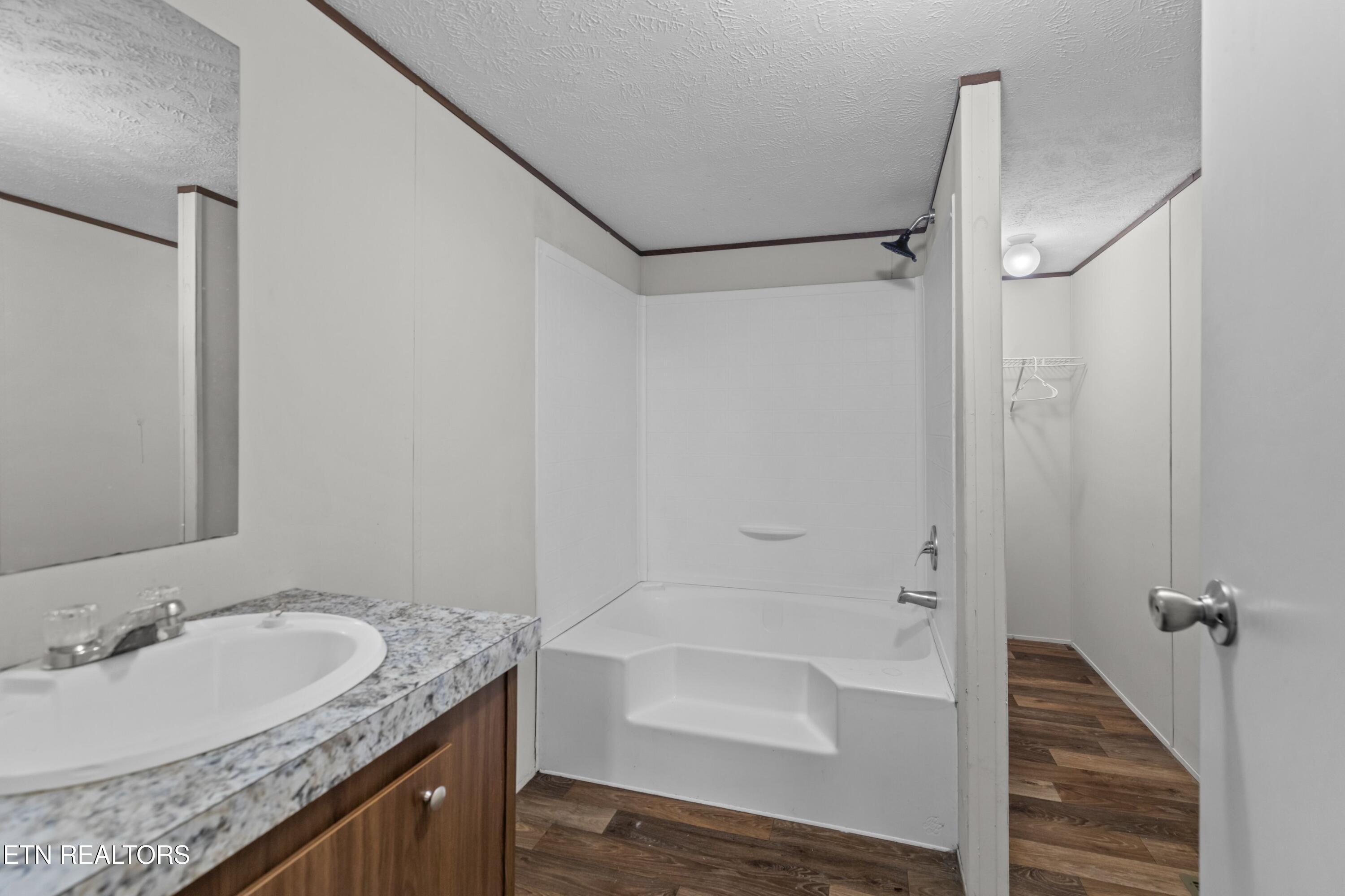 210 Blue Top Road Tazewell, TN 37879 - Photo 11 of 30 015-210BlueTopRoad-Tazewell-TN-37879-SMA