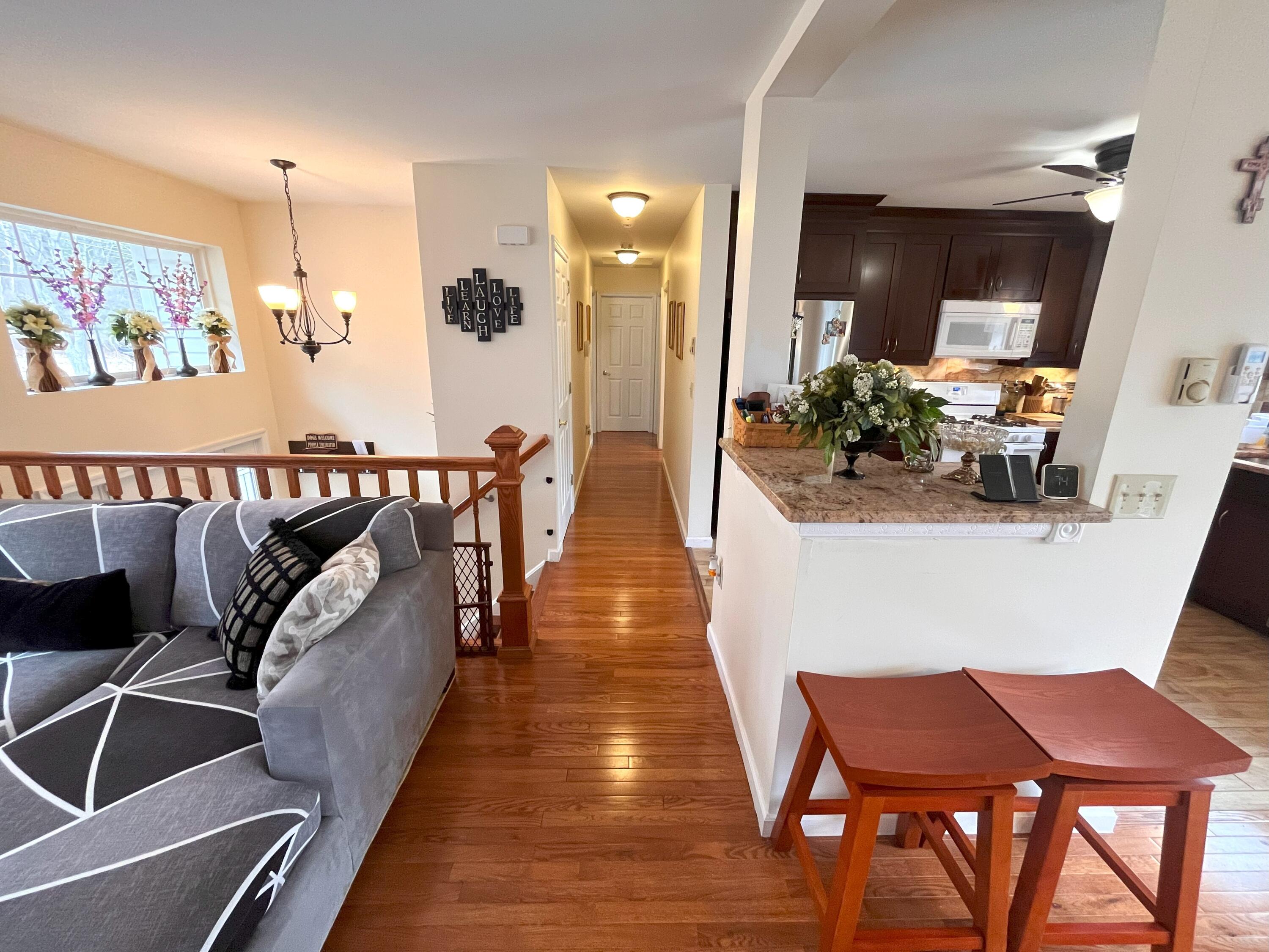 8 Iowa Road Albrightsville, PA 18210 - Photo 21 of 49 Walkway