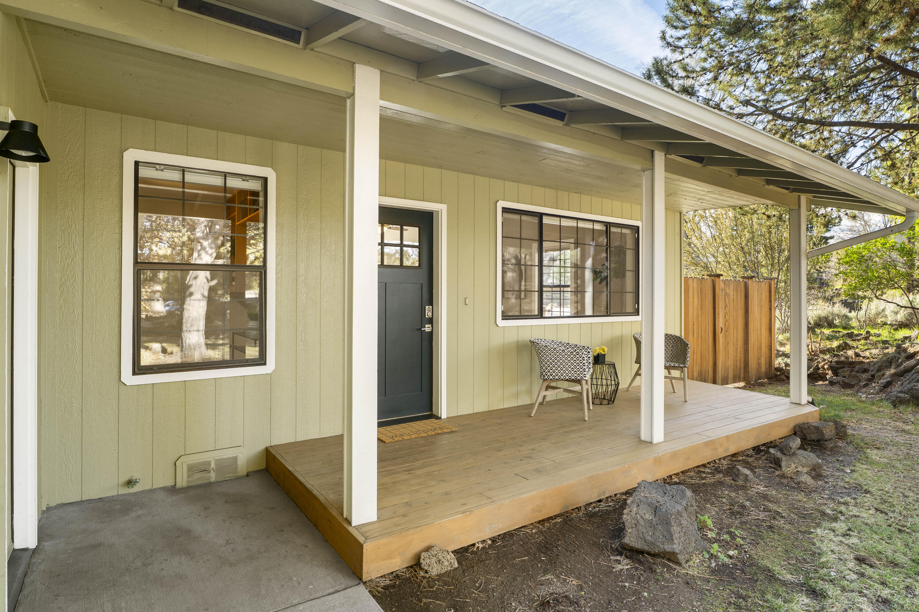 1602 Northeast 5th Street Bend, OR 97701 - Photo 2 of 39 Exterior