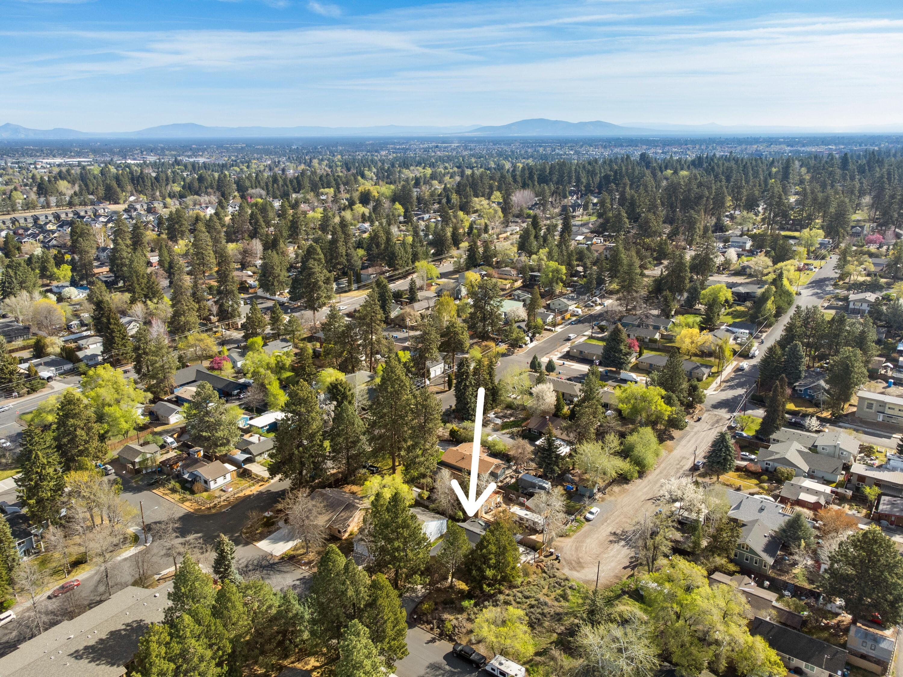 1602 Northeast 5th Street Bend, OR 97701 - Photo 32 of 39 Aerial