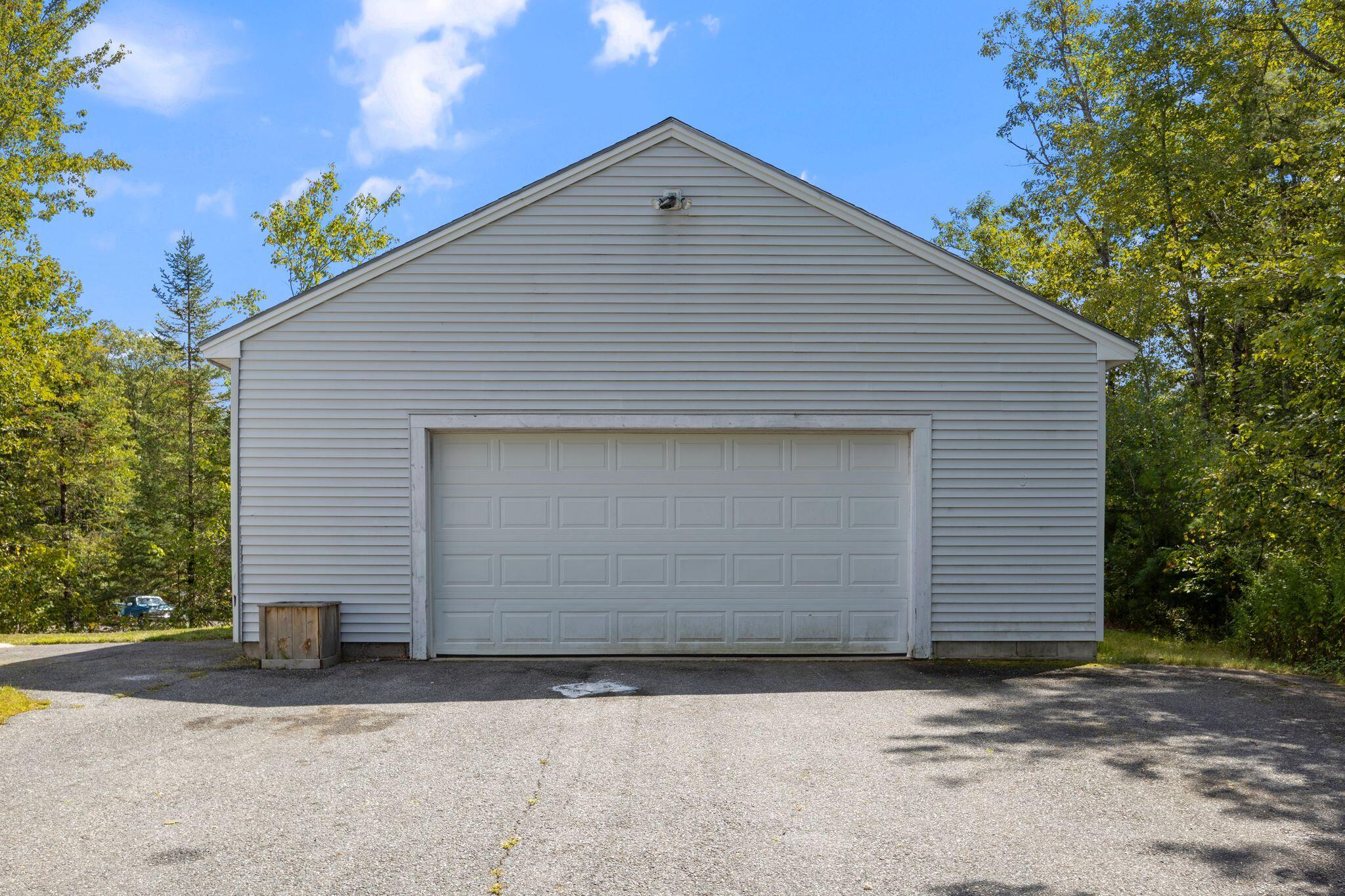 580 Bonny Eagle Road Standish, ME 04084 - Photo 20 of 29 Garage Front