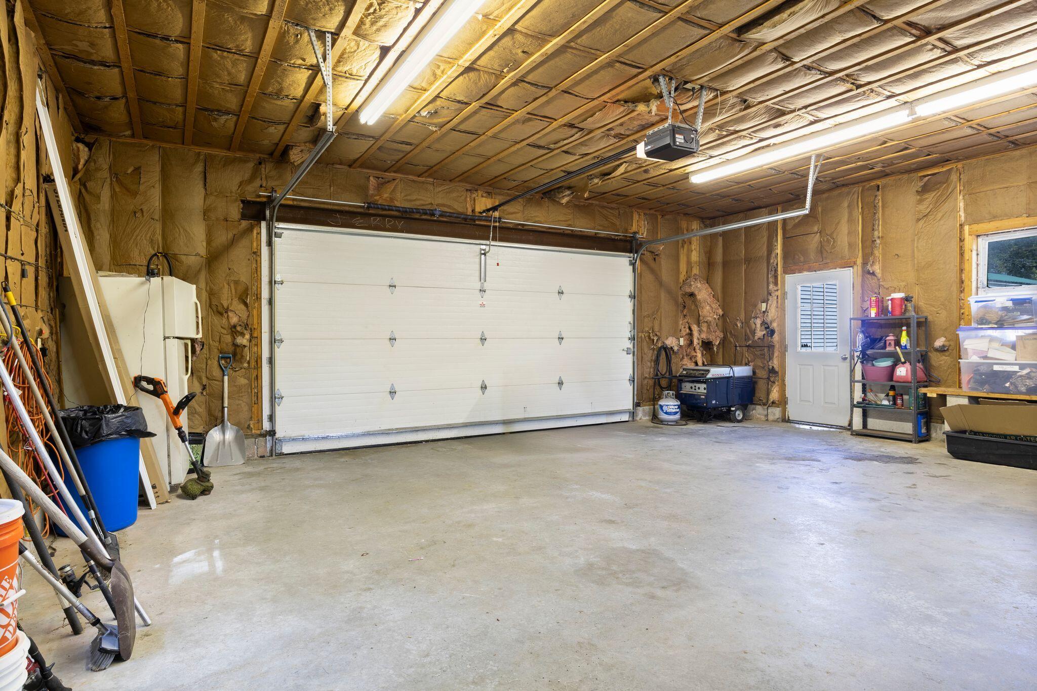 580 Bonny Eagle Road Standish, ME 04084 - Photo 22 of 29 Garage Door