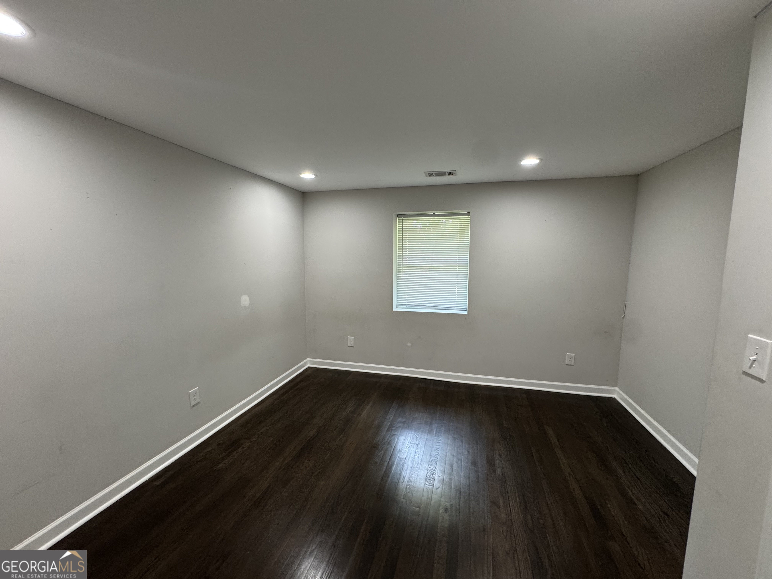 244 Railroad Avenue Lula, GA 30554 - Photo 11 of 19