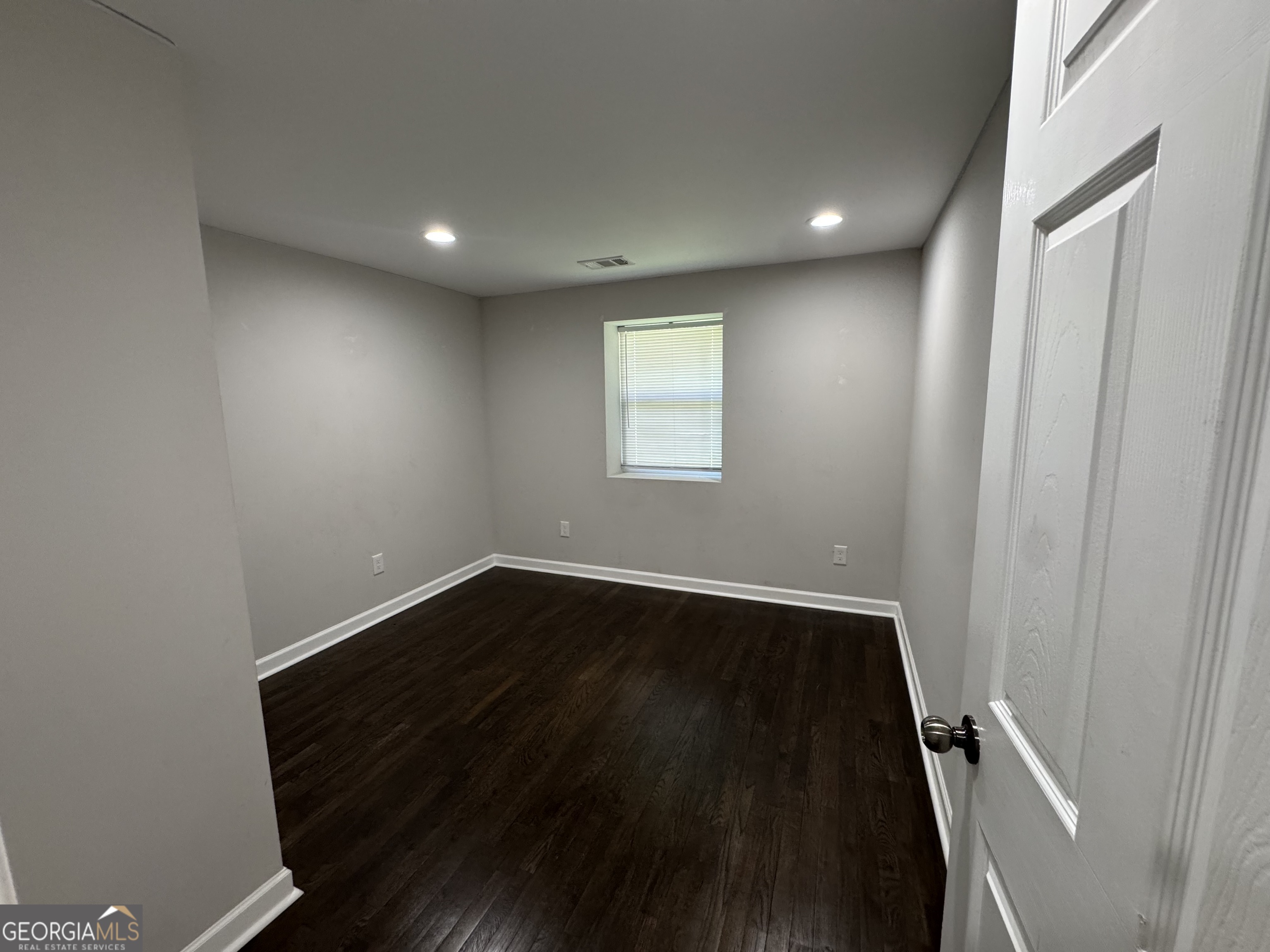 244 Railroad Avenue Lula, GA 30554 - Photo 10 of 19