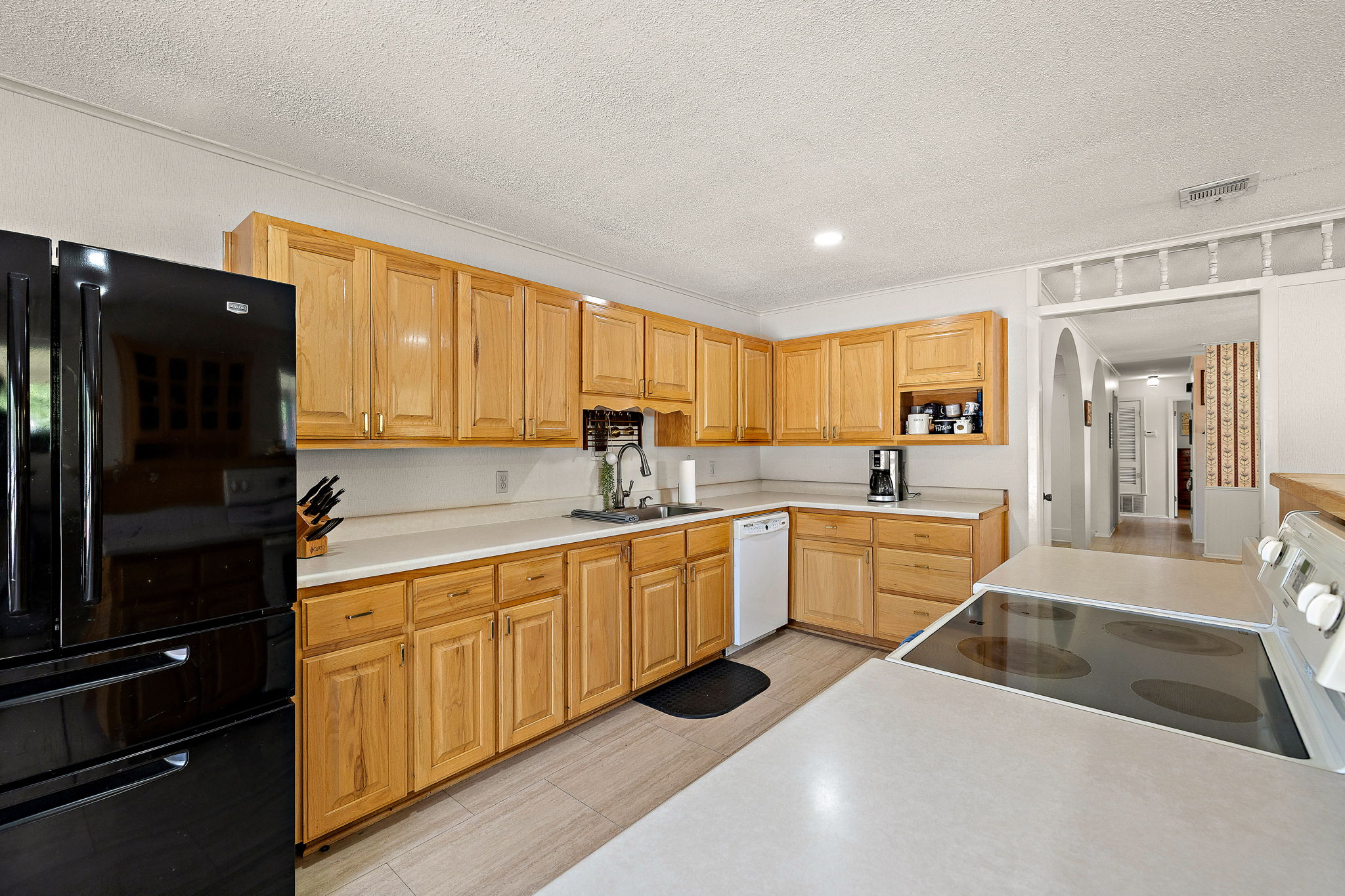 605 Parkway Street Georgetown, TX 78628 - Photo 12 of 31