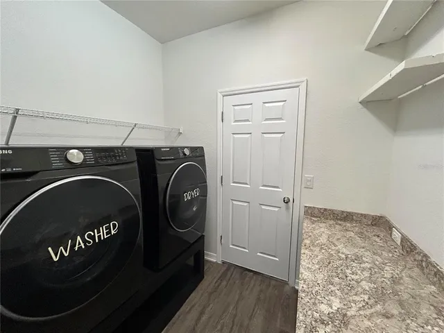 a view of utility room