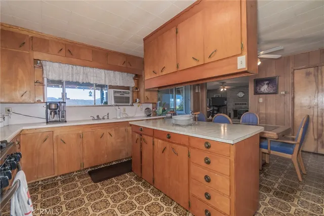 $229,000 | 13689 Arrowhead Road, Clearlake, CA 95422