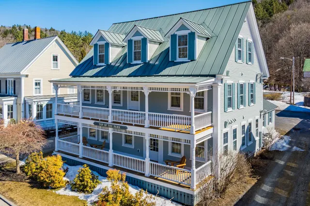 $899,000 | 31 Huntington Place, Unit 1 2 & 3, Rochester, VT 05767