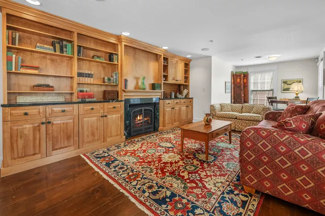 $899,000 | 31 Huntington Place, Unit 1 2 & 3, Rochester, VT 05767