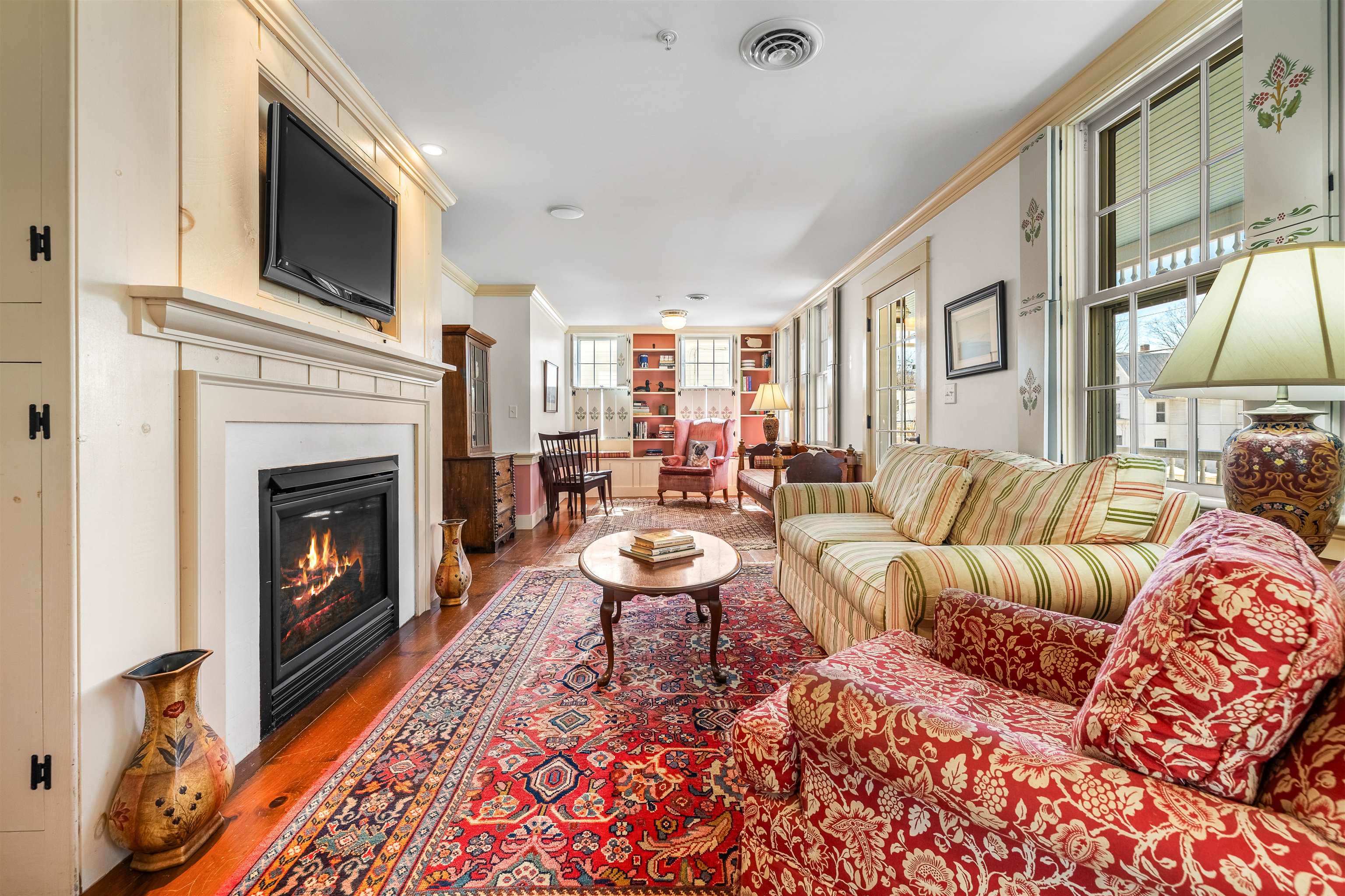 31 Huntington Place, Unit 1 2 & 3 Rochester, VT 05767 - Photo 4 of 60