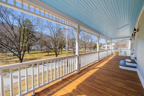 $899,000 | 31 Huntington Place, Unit 1 2 & 3, Rochester, VT 05767