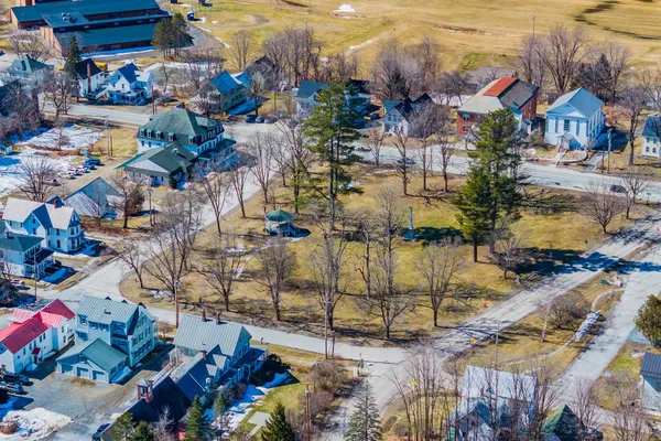 $899,000 | 31 Huntington Place, Unit 1 2 & 3, Rochester, VT 05767
