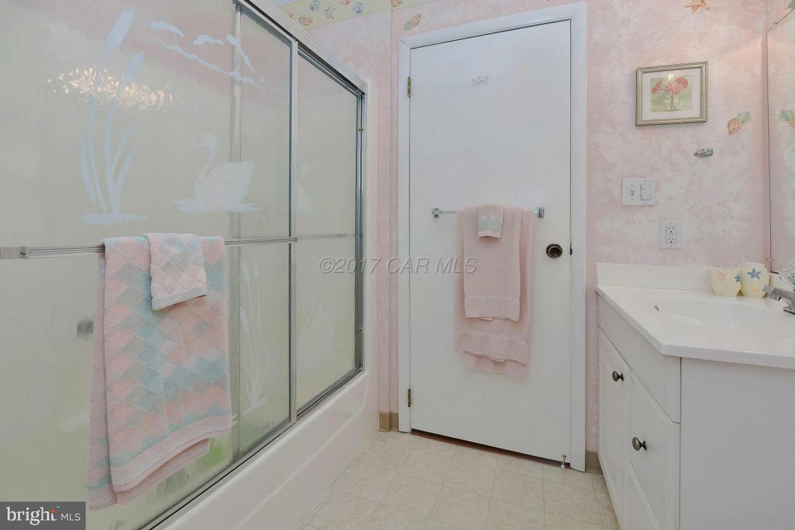 14005 Sailing Road Ocean City, MD 21842 - Photo 25 of 32 Gallery Image 25