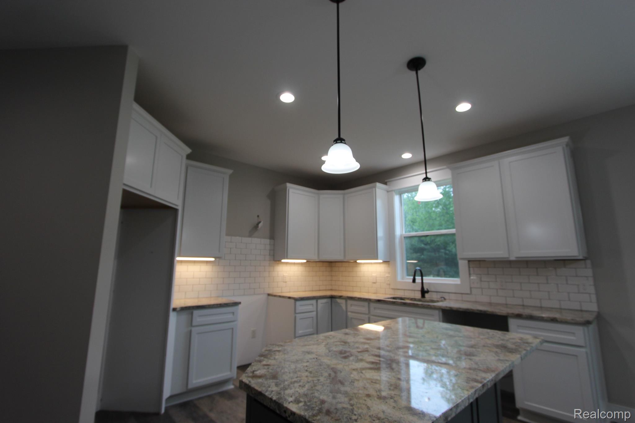 2975 East Coon Lake Road Howell, MI 48843 - Photo 35 of 175 Gallery Image 35