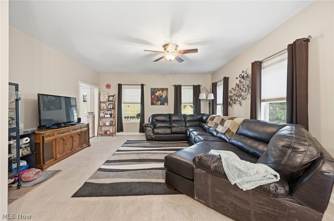 11557 Palmer Road Mount Perry, OH 43760 - Photo 14 of 50 Family Room