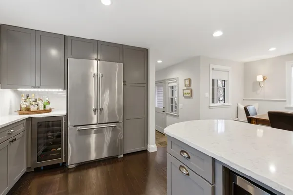 $1,525,000 | 847 Massachusetts Avenue, Lexington, MA 02420