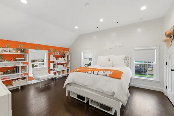 $1,525,000 | 847 Massachusetts Avenue, Lexington, MA 02420