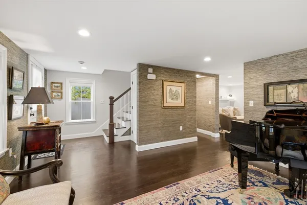 $1,525,000 | 847 Massachusetts Avenue, Lexington, MA 02420