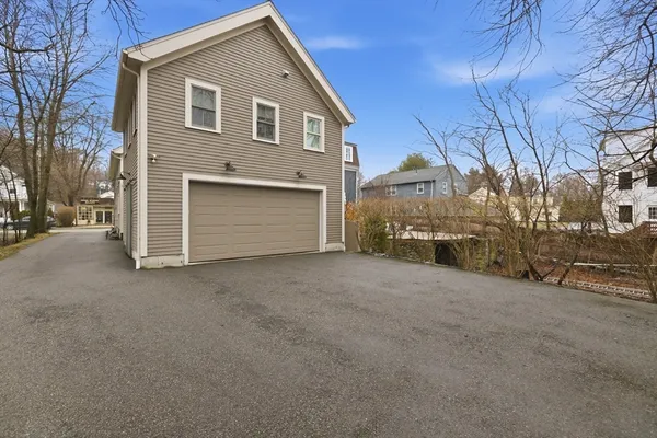 $1,525,000 | 847 Massachusetts Avenue, Lexington, MA 02420