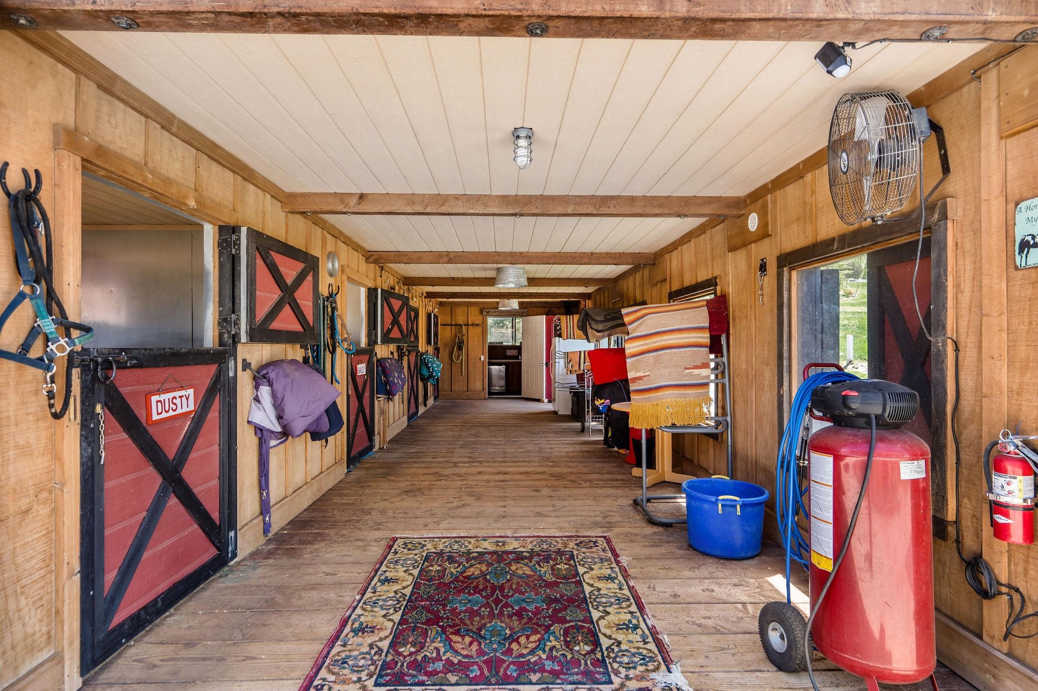 716 Aspen Spring Ranch Road Mammoth Lakes, CA 93546 - Photo 45 of 58 a view of gym