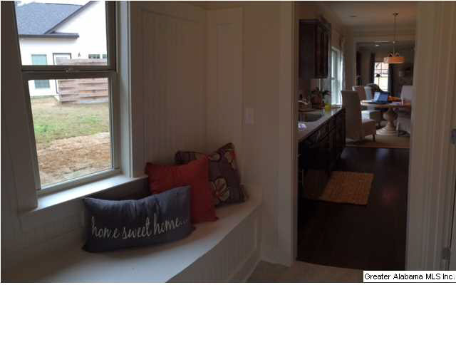 920 Valley Circle, Unit 313 Leeds, AL 35094 - Photo 4 of 8